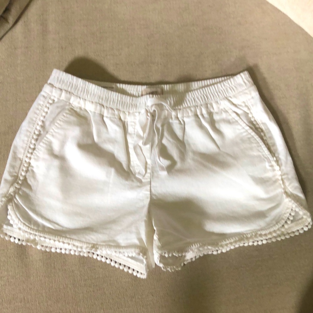 Loft linen shorts